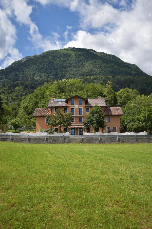 ホテル Dolomitiloungebelluno Mountain Resources エクステリア 写真